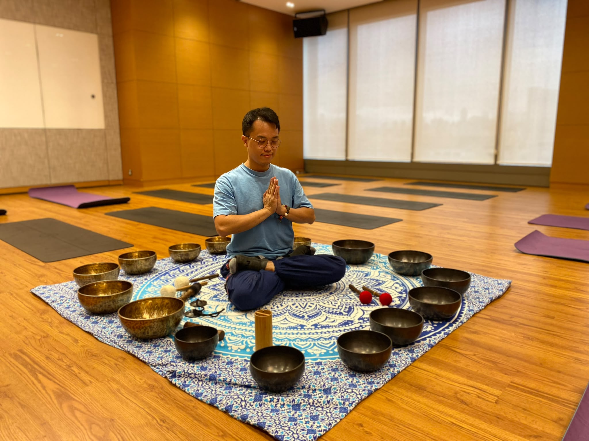 ERNEST TANG  "Professional Sound Healer & Yoga Master" . Hongkong 